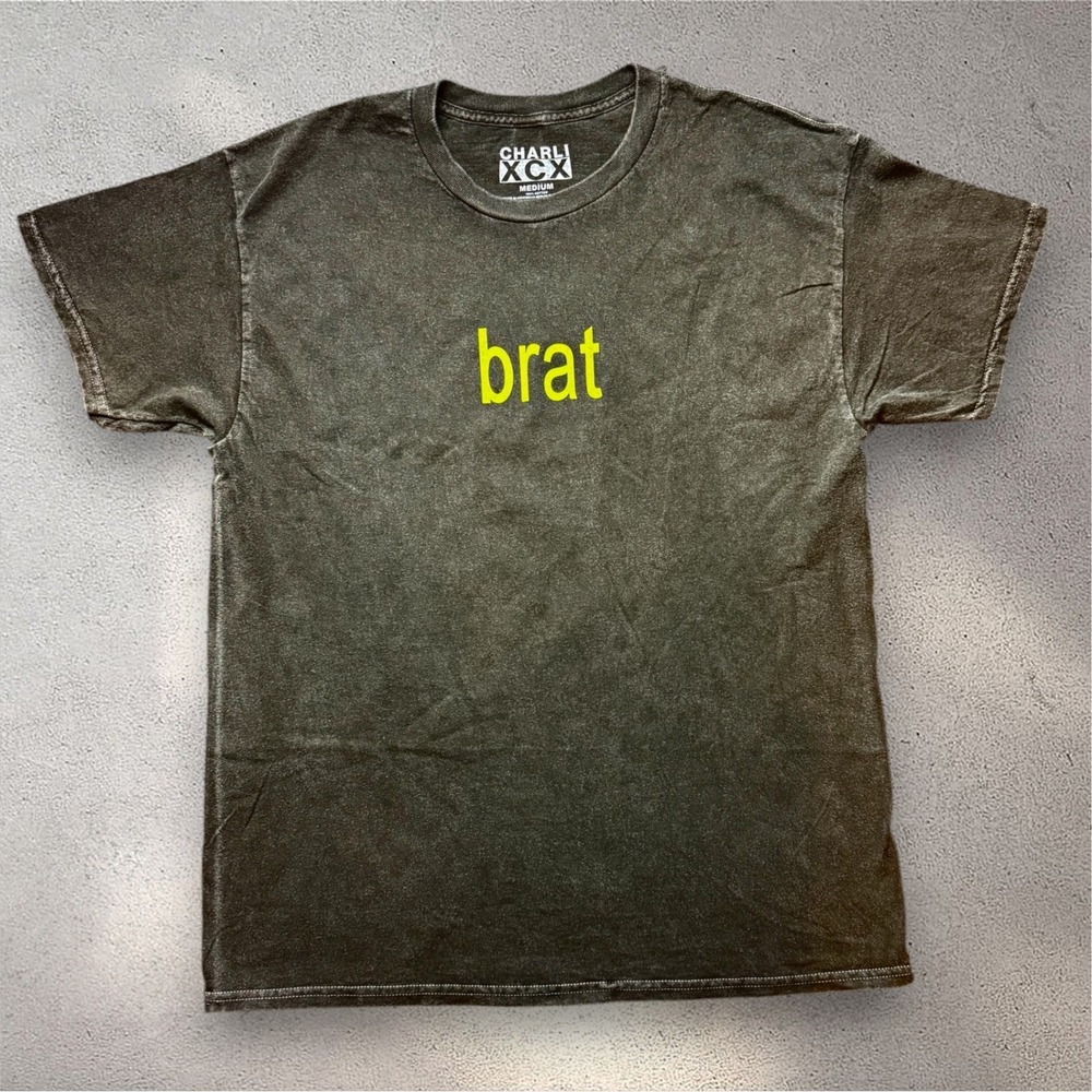 Charli XCX Brat Tour T-Shirt Medium Grey Mineral Wash Lime Green Logo Merch